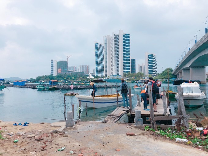 海南冲浪旅游攻略,海南万宁日月湾冲浪攻略