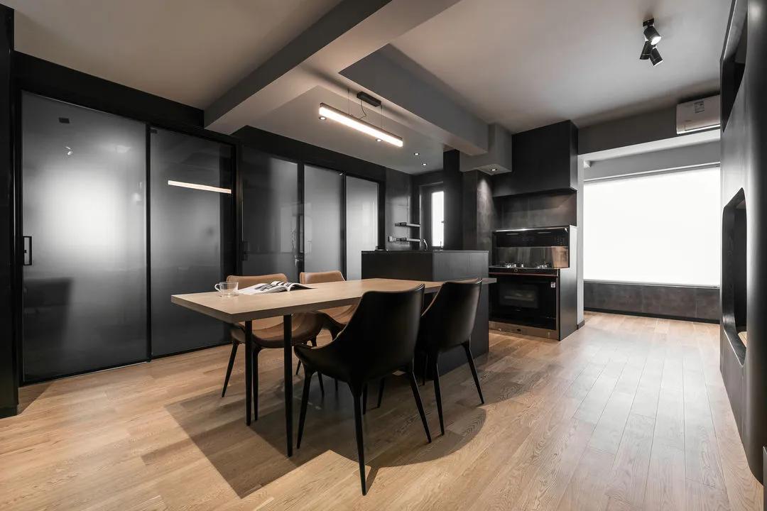 上海65平的小家,上海65平小户型两室一厅住四口人