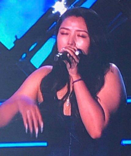 43岁何洁全身照曝光,何洁称现在比19年前状态好