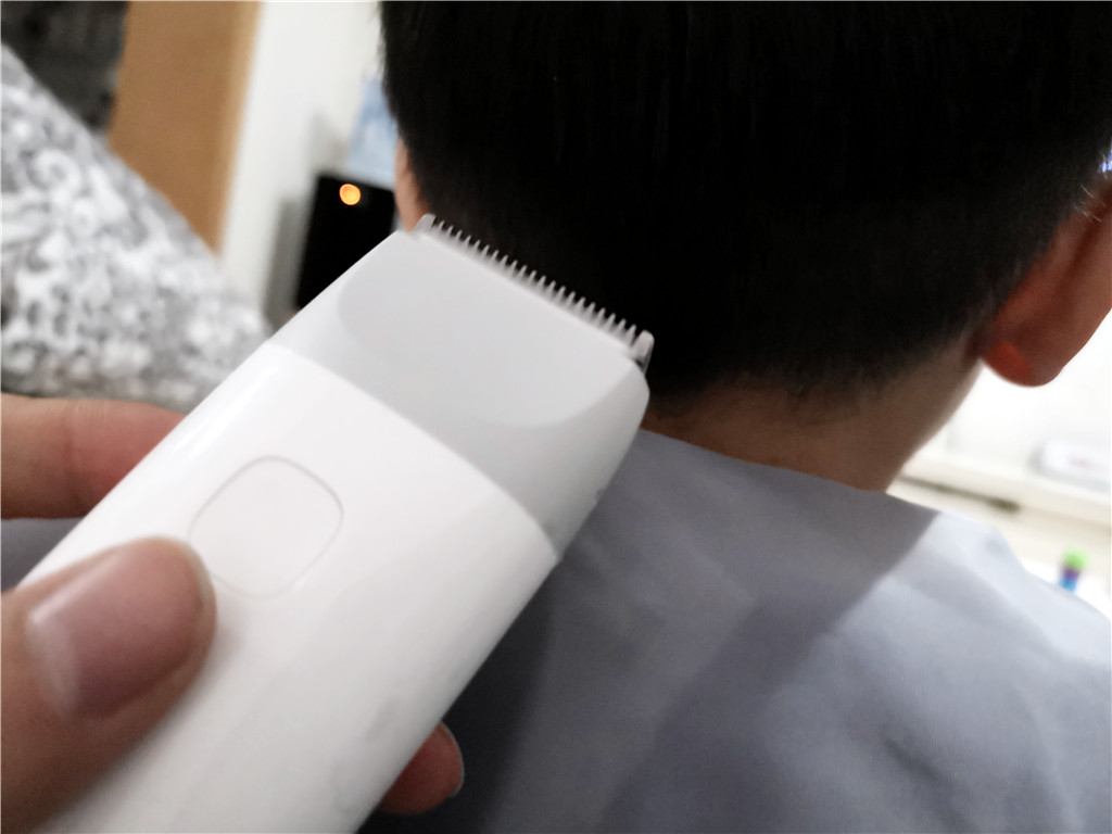 米兔婴儿理发器大人能用么,米兔婴儿理发器拆卸刀头