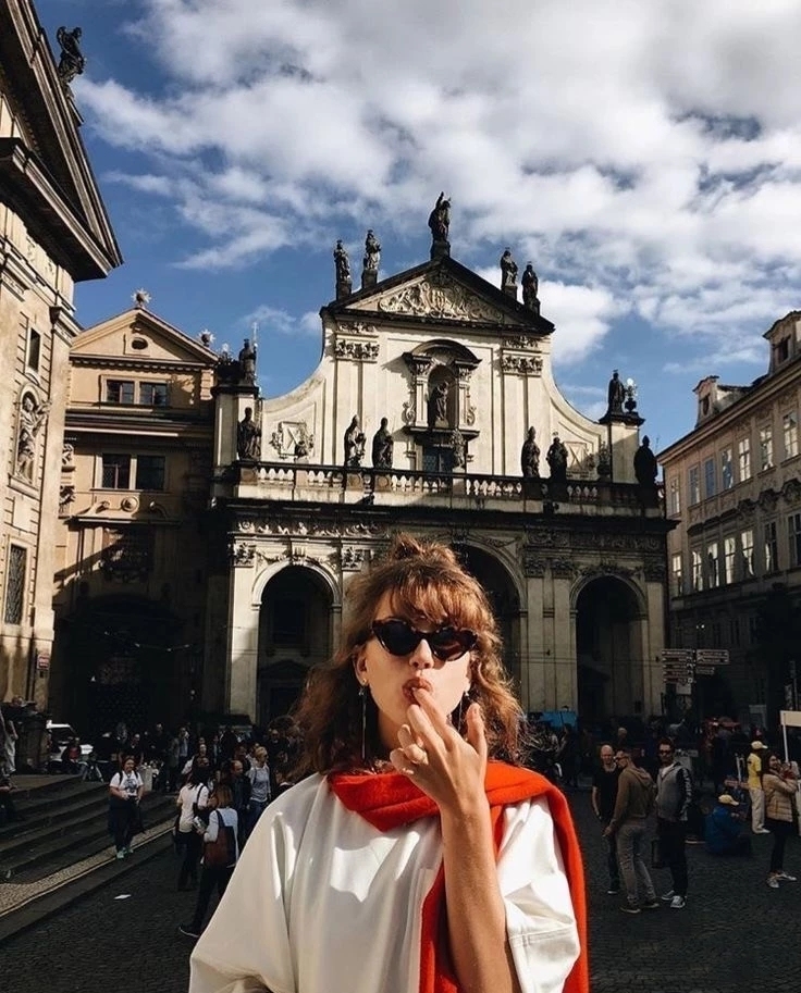 适合黑长直的百搭发型,黑长直的减龄发型