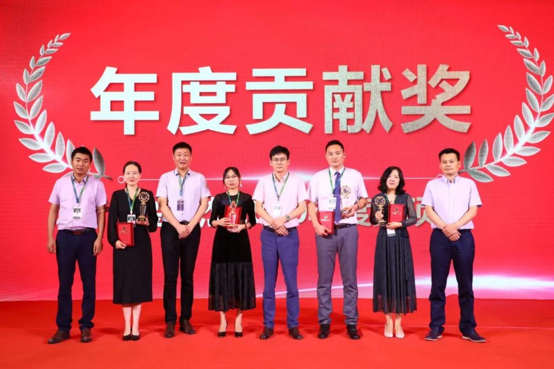 乘风破浪盛典年会,乘风破浪年会盛典