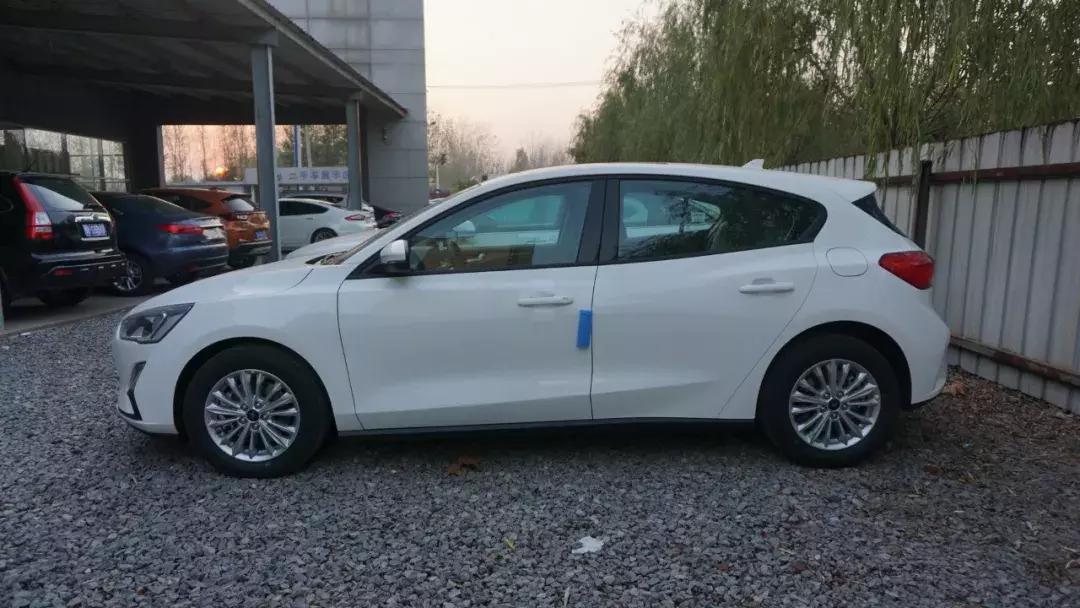 新福克斯低速加速抖动解决,全新福克斯加速视频