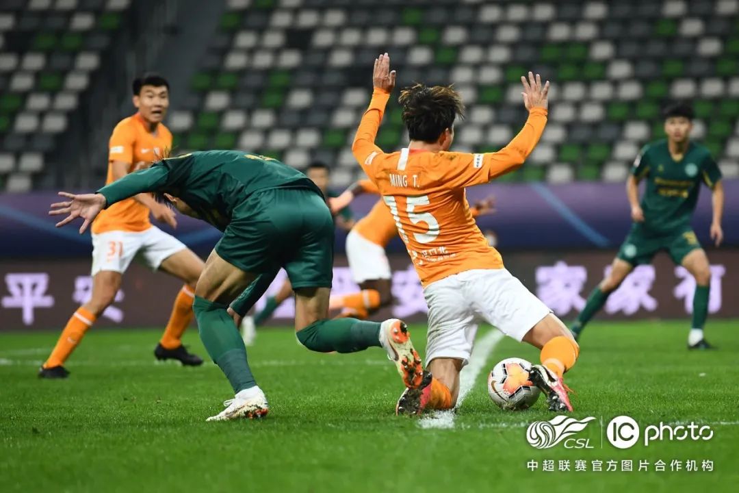 武汉卓尔客场胜广州恒大,武汉卓尔战胜青岛视频