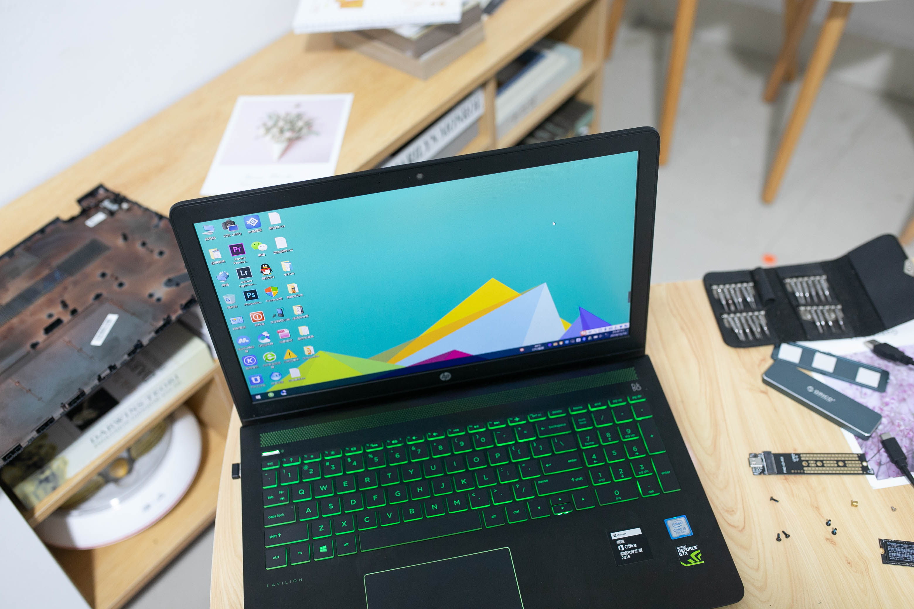 笔记本升级SSD硬盘,然后不想重装系统:我炸天帮黄小贝说可以