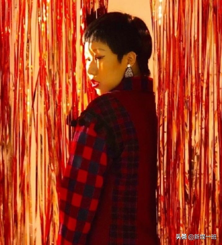 青你2选手旗袍造型,青你2上官喜爱