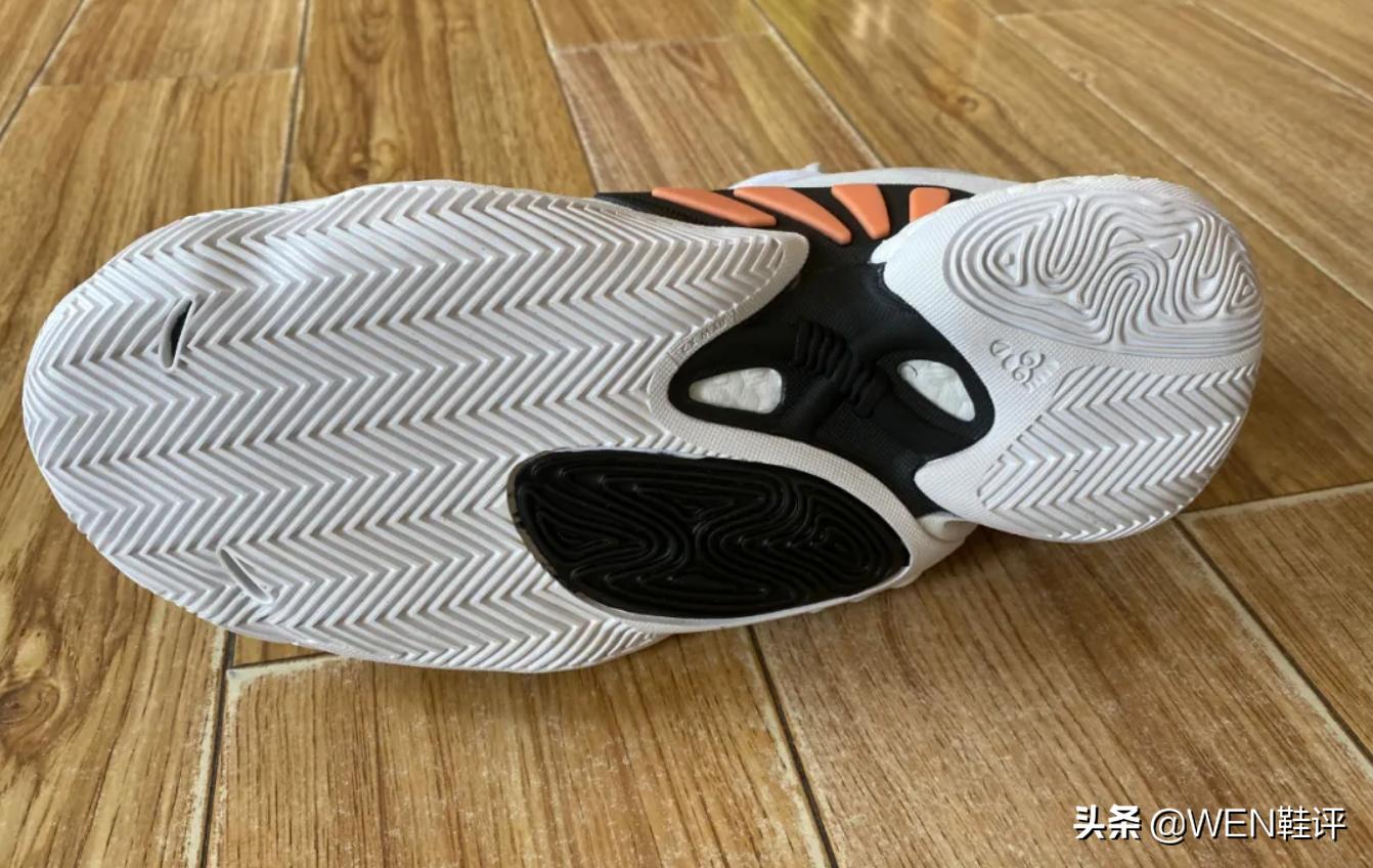 潮男必备单品鞋有哪些牌子,潮男必备的鞋