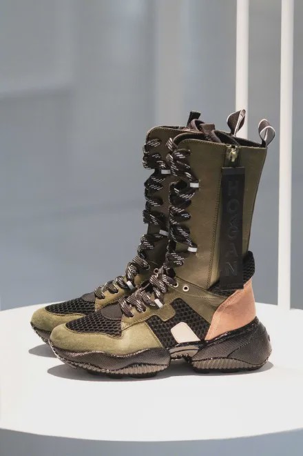 时装周朋友圈,时装周米兰2022