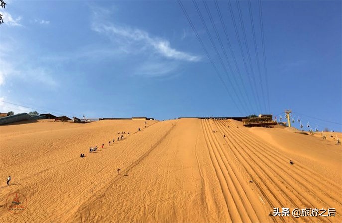 宁夏沙坡头滑沙,宁夏山丘滑沙