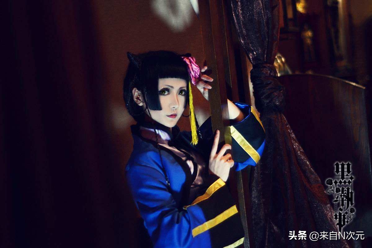 黑执事神还原cos,黑执事cos是什么