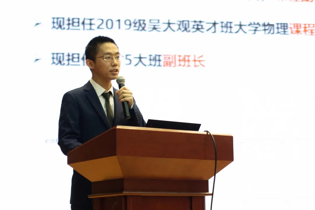 17门100分!65项荣誉奖励!北航这对双胞胎兄弟,太强了