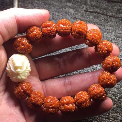 文玩小金刚菩提怎么选购,骨灰级金刚如何挑选