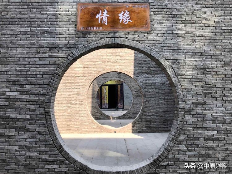 鹤壁朝歌人文小镇怎么样,鹤壁朝歌里小吃街