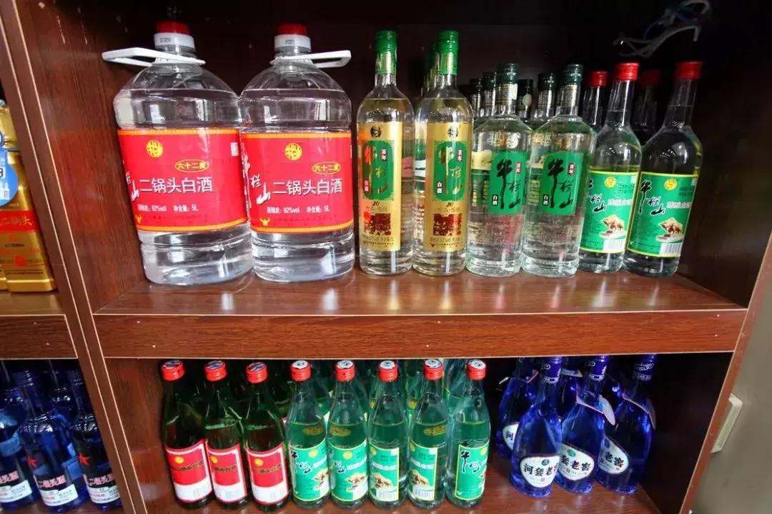 门头沟老牛栏山专卖店回来啦！3店同开！送给好喝口儿的朋友