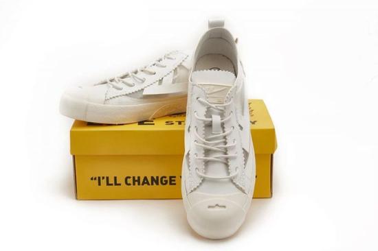 潮得都快不认识了，这还是回力吗？