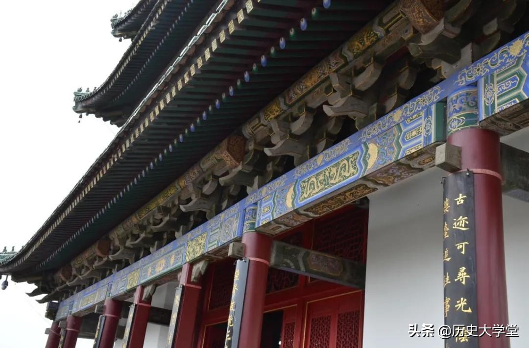 古城钟鼓楼在哪里,古城都有的文庙钟鼓楼