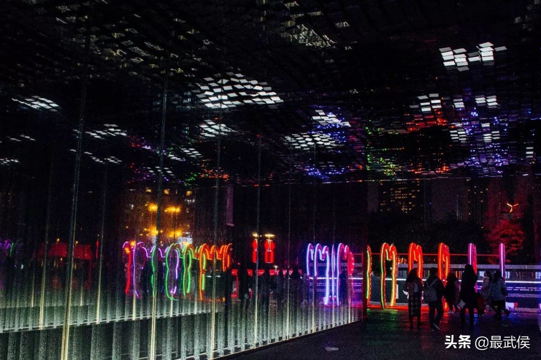 成都首条夜环线,太太太太好玩了!