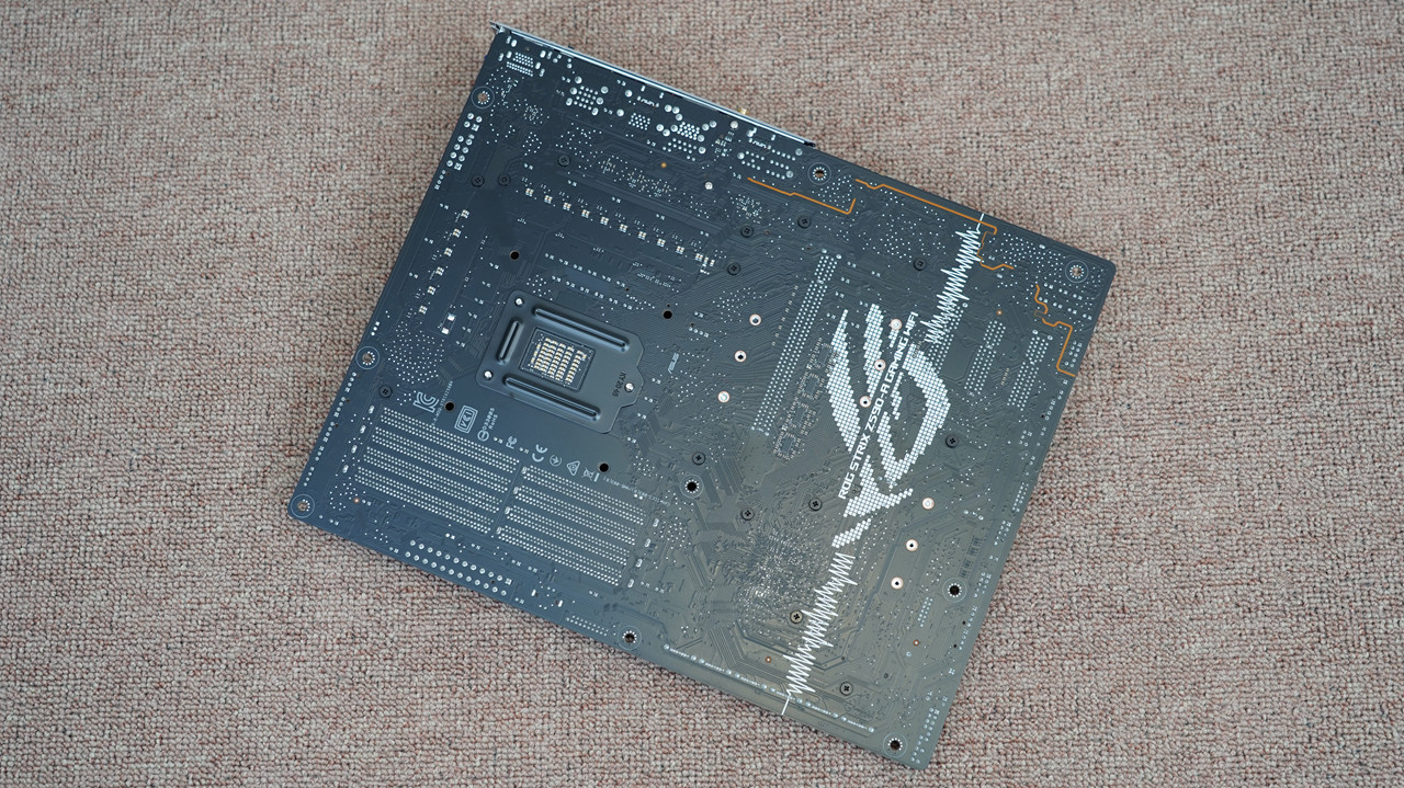 华硕z590吹雪支持3090吗,华硕z590-p和z590plus对比