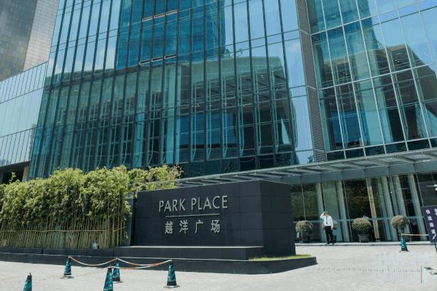 淮海路和南京西路哪个繁华,南京西路vs陆家嘴