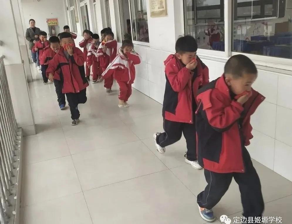 砥砺前行守初心筑梦未来谱华章,砥砺奋进守初心资料