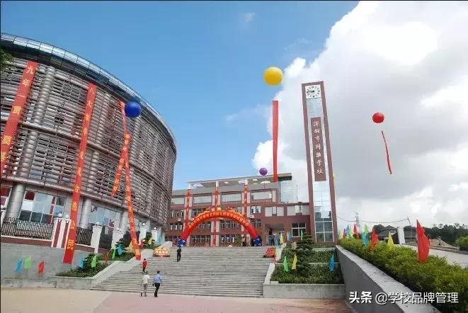 这所深圳国际学校究竟有多硬核,智慧校园深圳中学创新学校