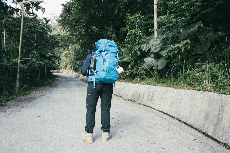 如何选购户外登山背包品牌,雄狮牌户外背包