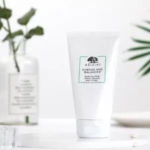 美妆护肤产品洗面奶种草,推荐一款好用又实惠的洗面奶