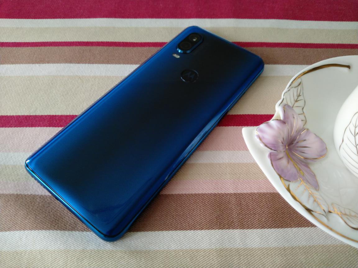 摩托罗拉p50详细参数,摩托罗拉p50测试视频