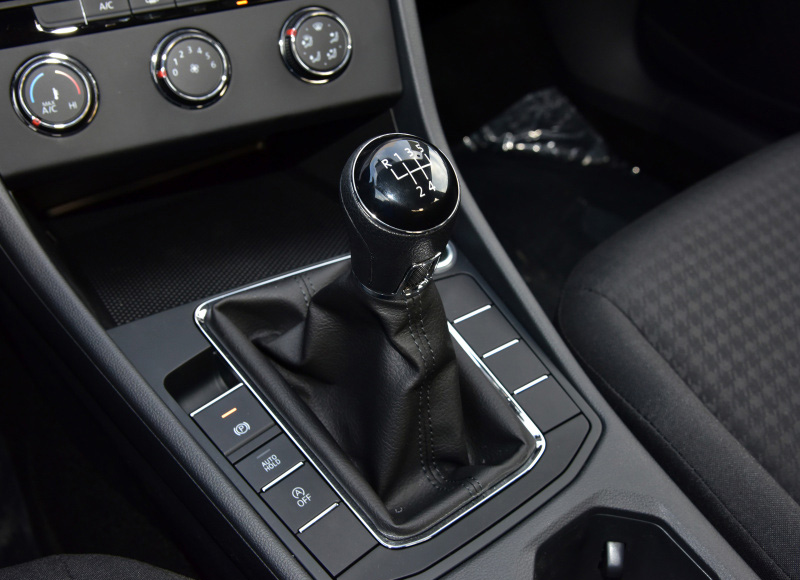 全新一汽大众宝来全款提车多少钱,全款宝来1.5t尊行版