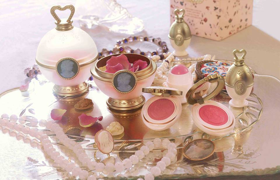 今天让M编带你们来一次浪漫的法式邂逅吧~