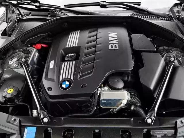 五菱宏光车架号和发动机号在哪里,知道车架号发动机号查询车辆信息