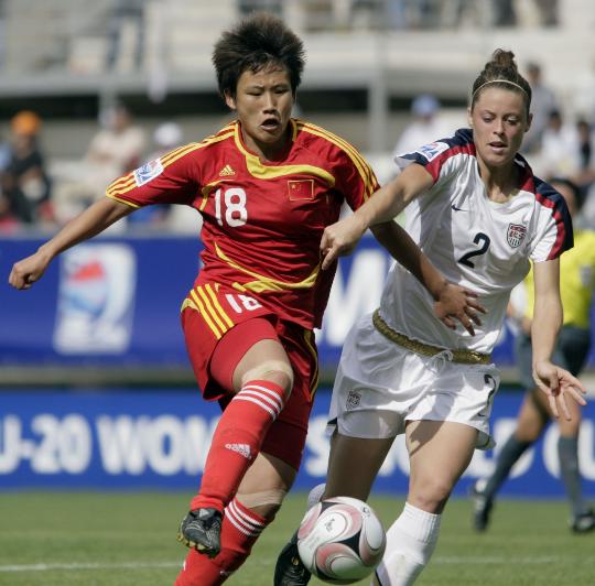 郝伟女足世界杯被罚上看台,郝伟2015女足世界杯