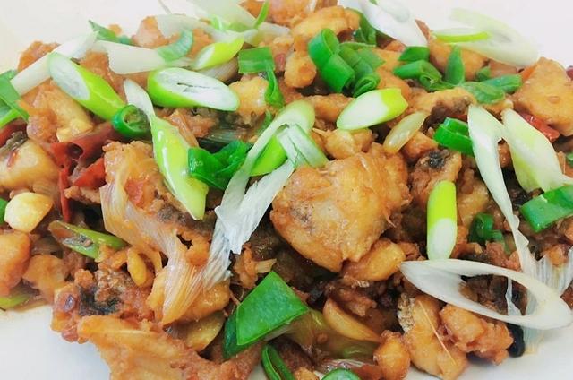 川菜青椒鱼做法,川菜麻辣鱼的做法和步骤