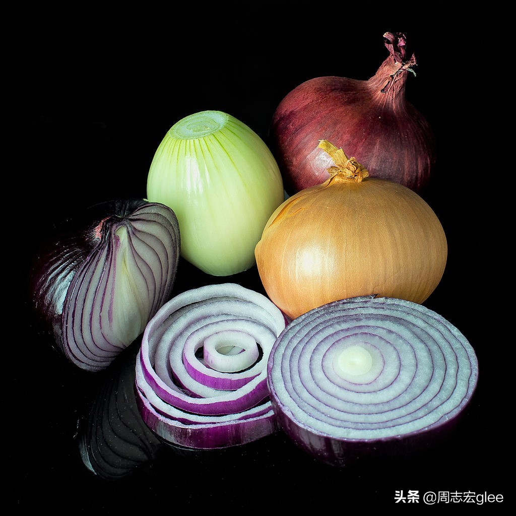 切洋葱怎样避免泪流满面,切洋葱怎么才能不流泪