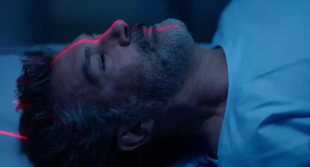 拍了40年*欲情**片，西班牙*欲情**大师阿莫多瓦居然又给观众带来惊喜