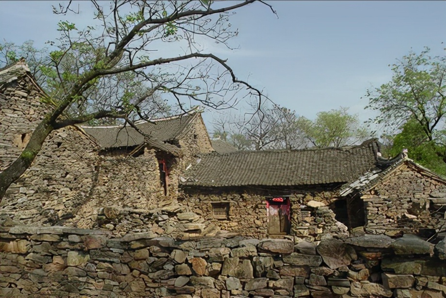 农村瓦房漏水止漏方法,农村瓦房漏水怎么彻底解决