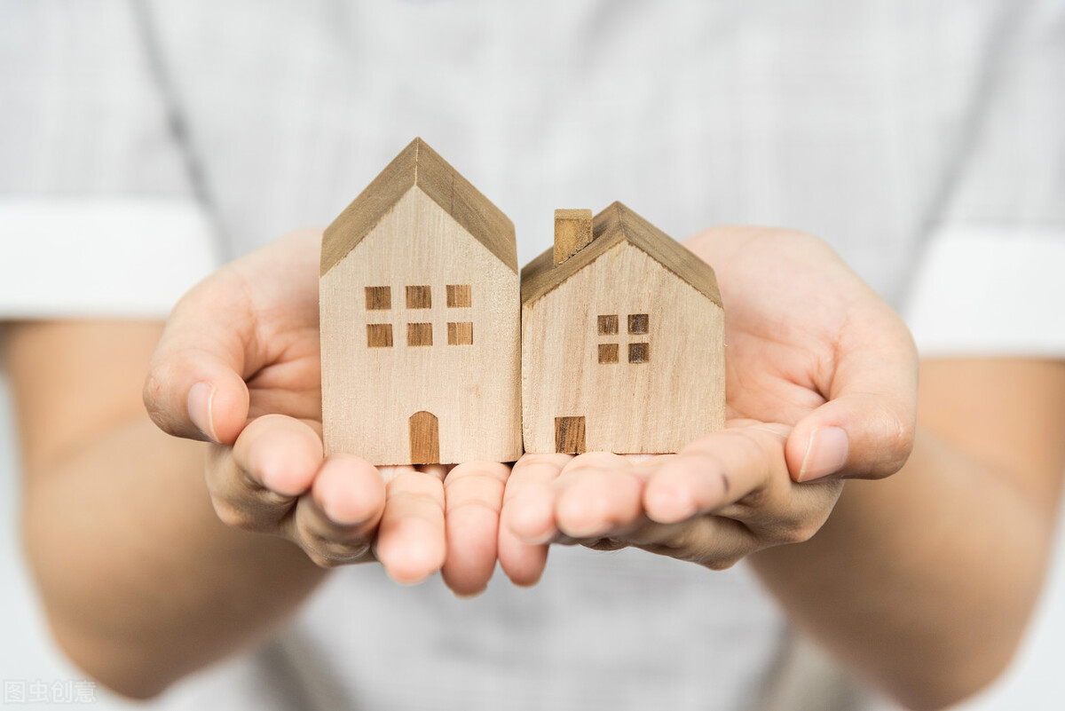 征信黑了名下的按揭房可以过户吗,征信黑了可以抵押房产吗