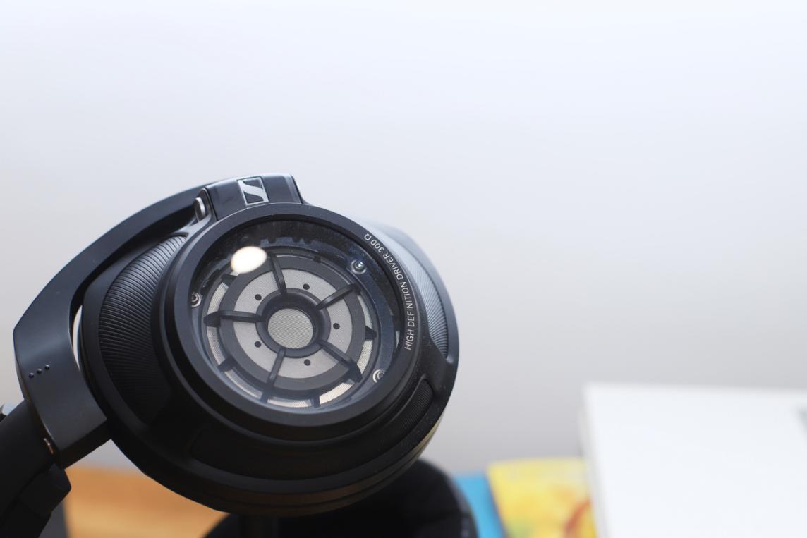 好耳机和差耳机区别在哪？森海塞尔HD820算得上好耳机吗？