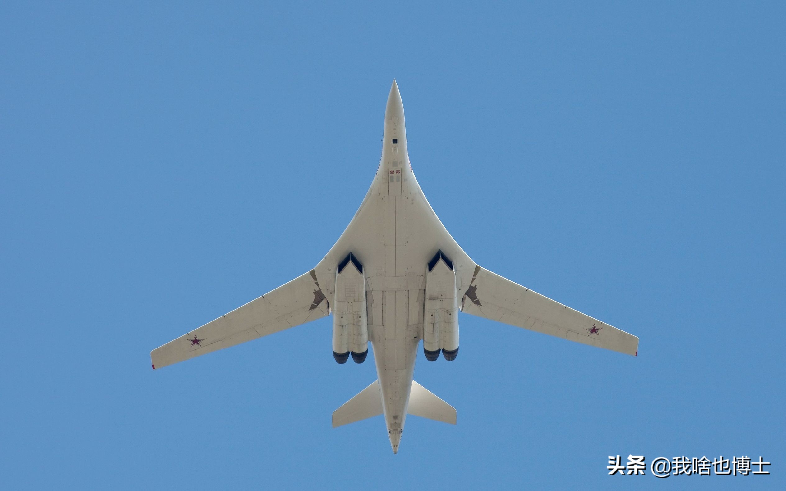 俄罗斯图160轰炸机不怕大炮吗,前苏联图160突防美航母