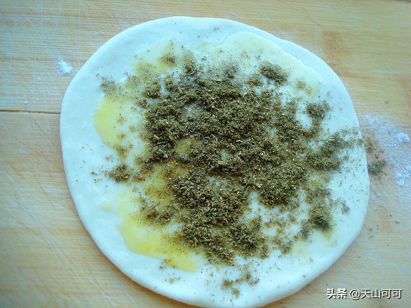 如何做西北香豆子烤饼,香豆子饼子的家常做法
