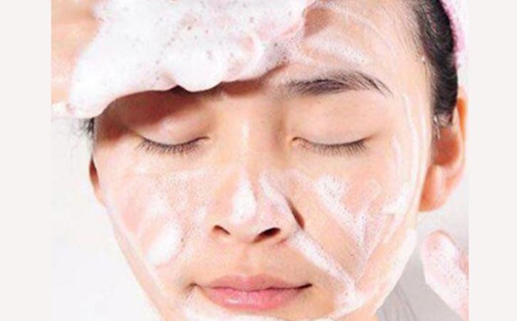 娇韵诗隔离防晒要卸妆吗,擦了隔离和防晒要卸妆吗