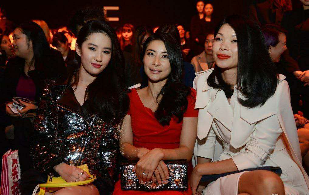 中国最丑女模特吕燕,丑女吕燕超模成名路