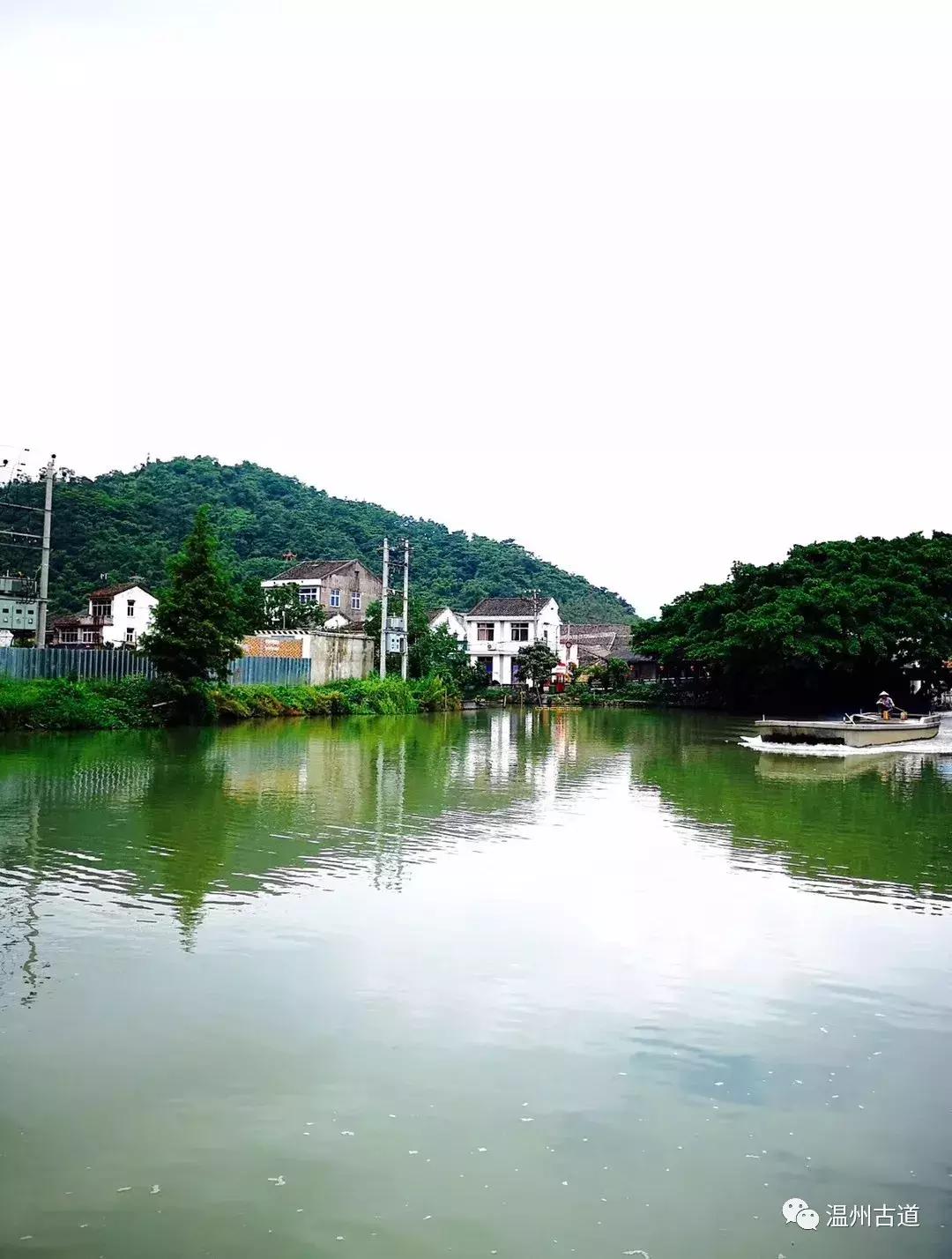 平阳鸣山古村落图片,千年古村平阳县鸣山村古城夜景
