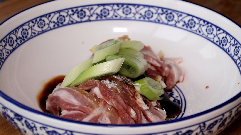 做粉蒸肉的粉用什么米炒,粉蒸肉成型后怎么炒着好吃