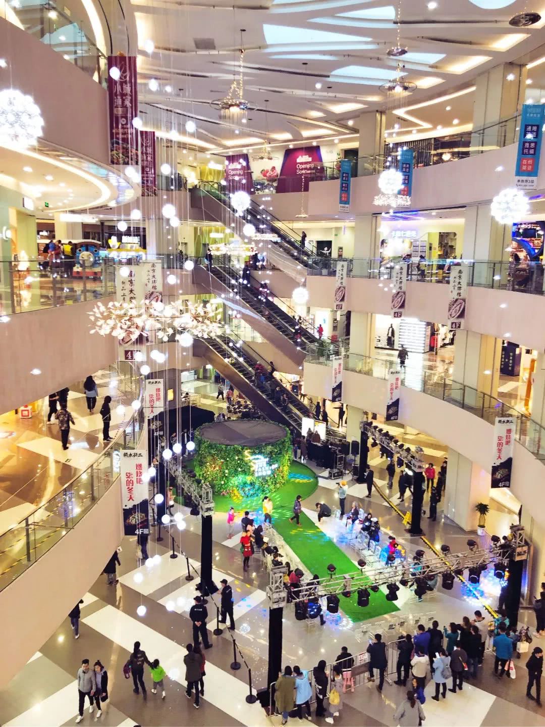 springsummer时装周,springsummer时装走秀