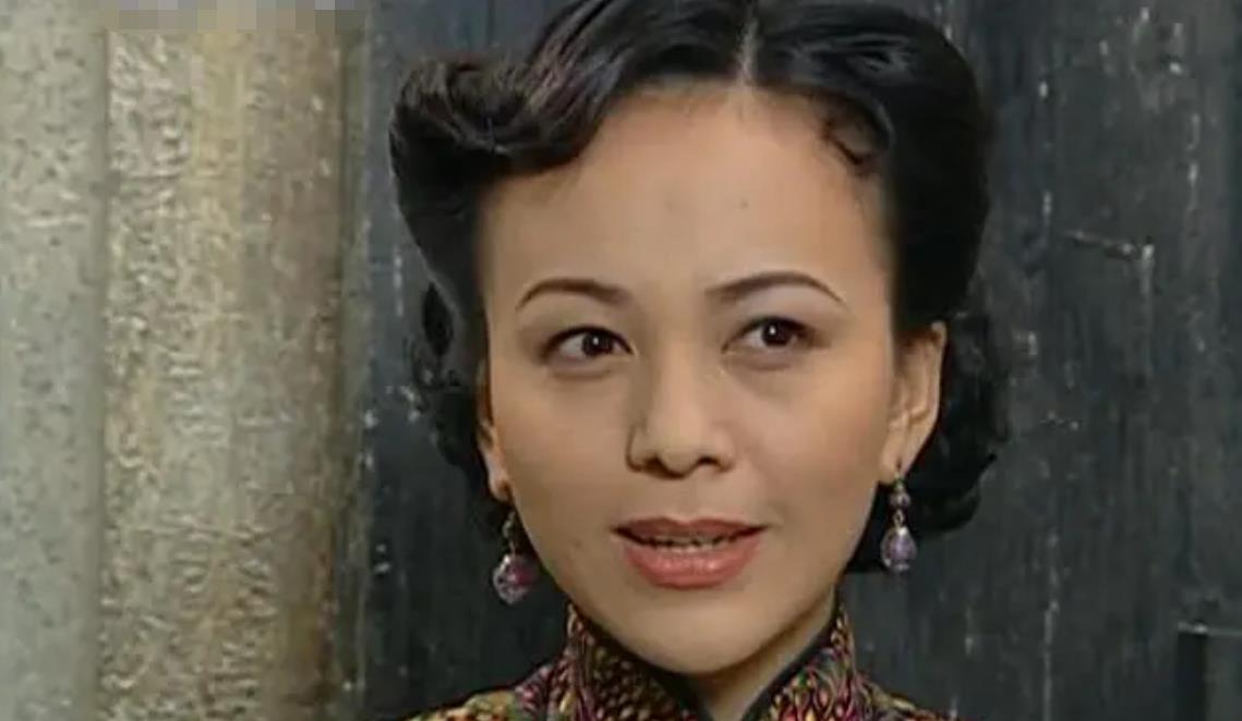 古装剧都喜欢清汤挂面头了？我们似乎忘了什么叫“精致”