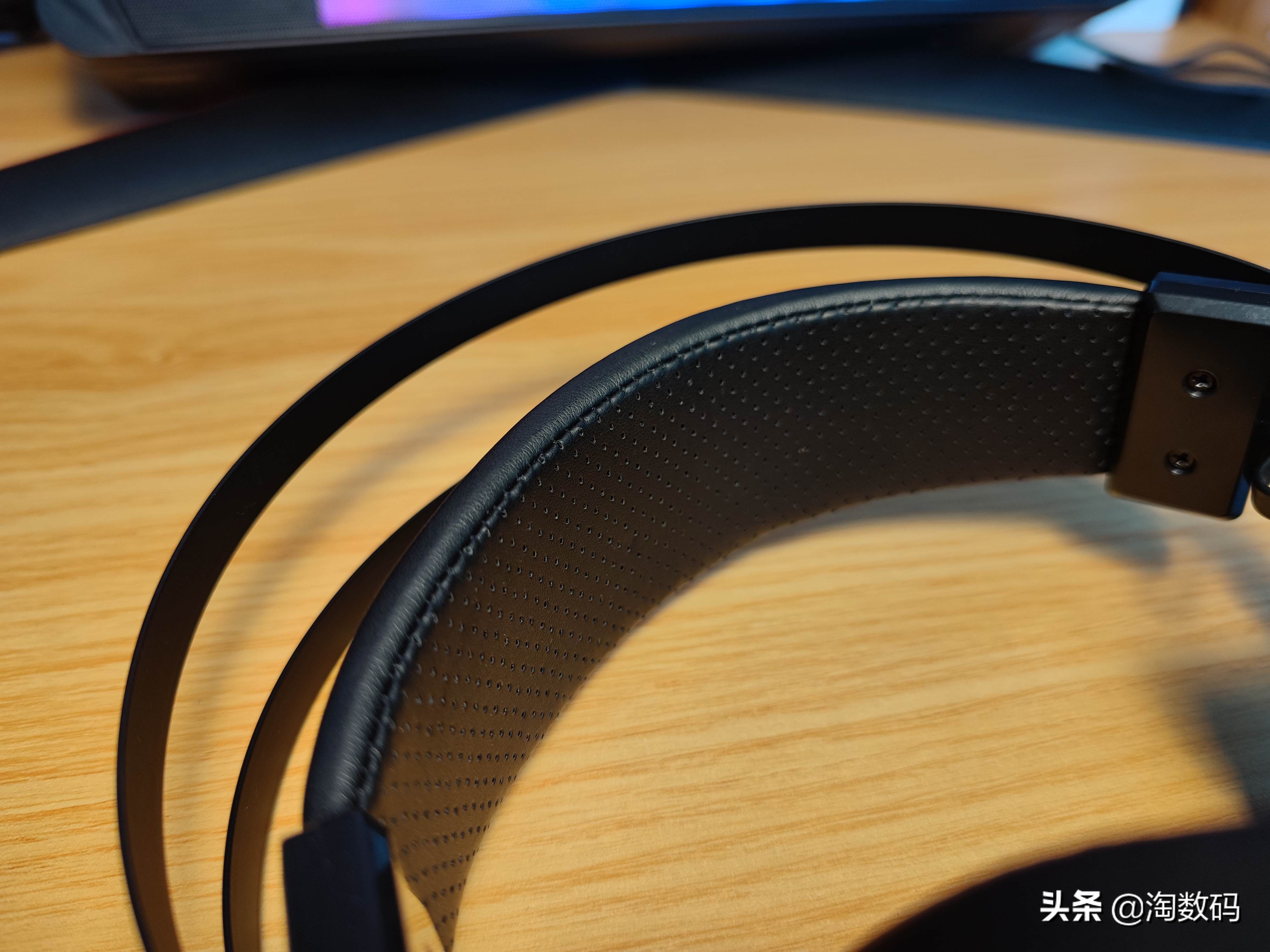 拆验声卡辩真身：￥49元因丑贬值虚拟7.1声道游戏耳麦，爆拆验票