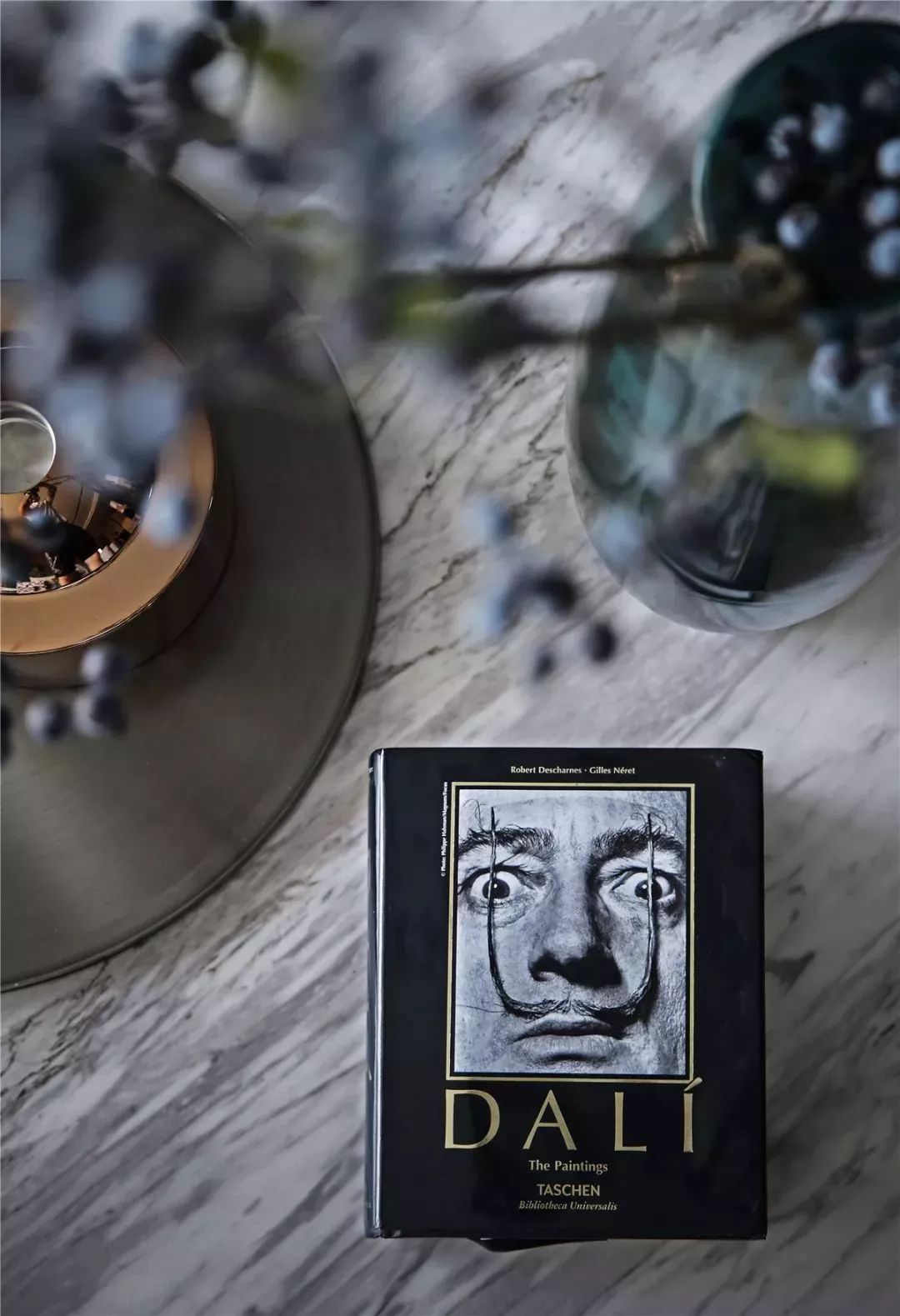 室内设计轻奢风,现代轻奢意式极简装修风格