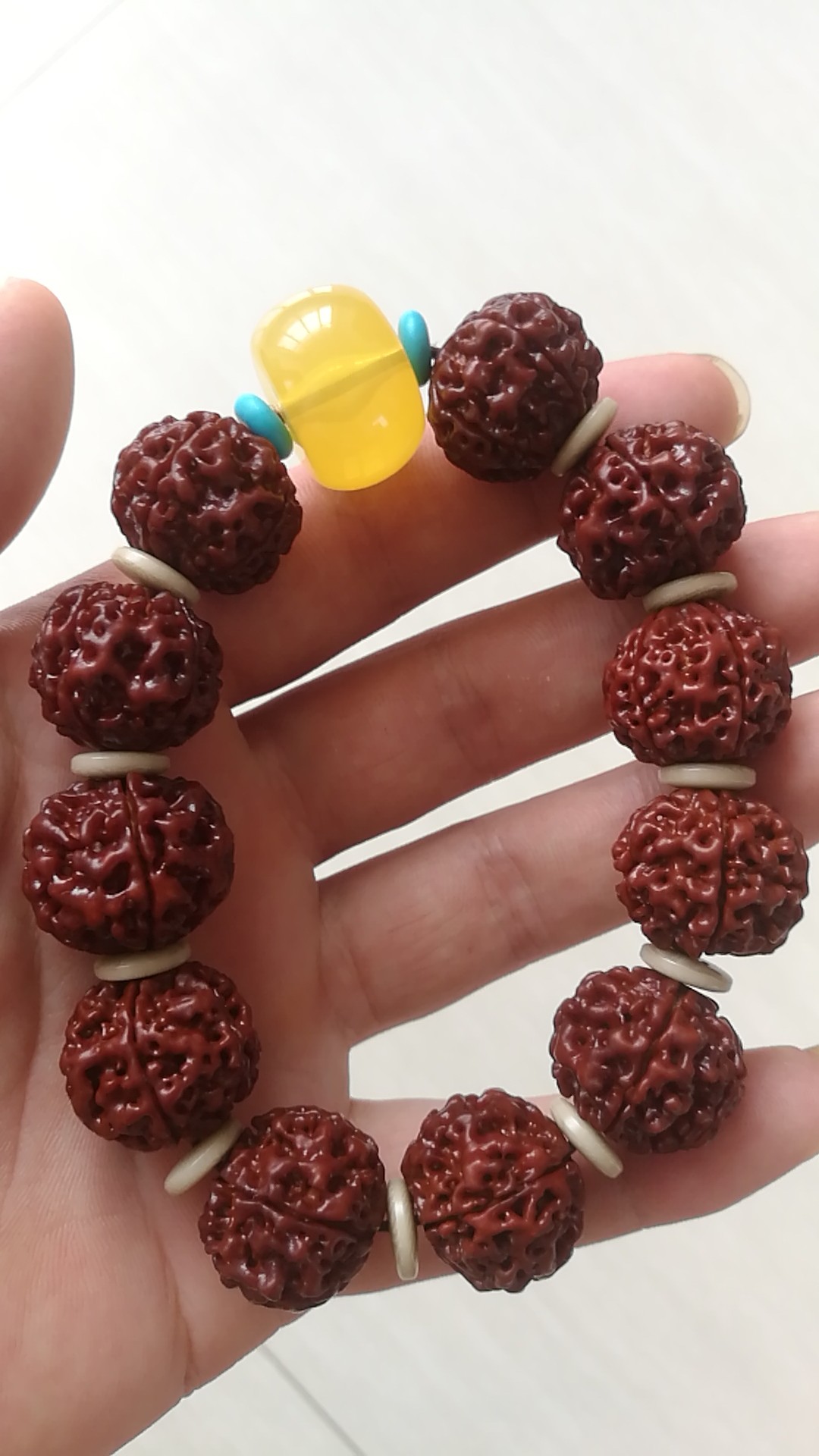 金刚菩提断齿对身体有影响吗,盘玩金刚相互碰撞会不会断齿