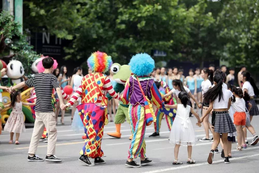 「福利」6月29日吴克群空降奥帕拉拉水公园，领衔开启夜场——星光水派对，文末开抢百名明星见面机会